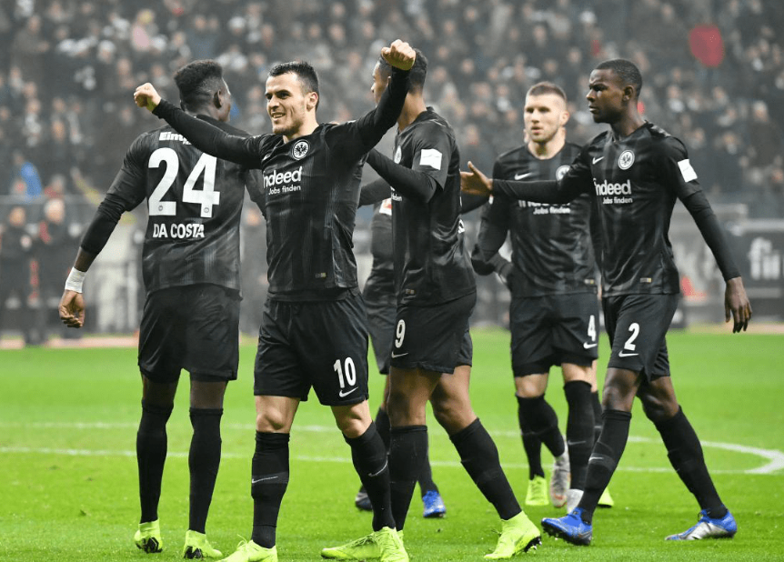 法蘭克福歐冠征途:從狂飆到逆襲的跌宕之旅